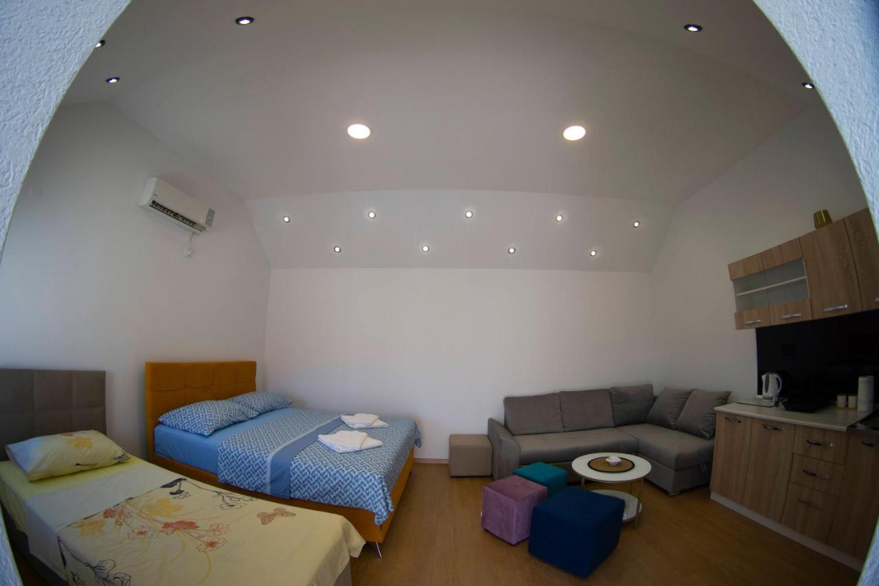Casablanca Daire Trebin Dış mekan fotoğraf
